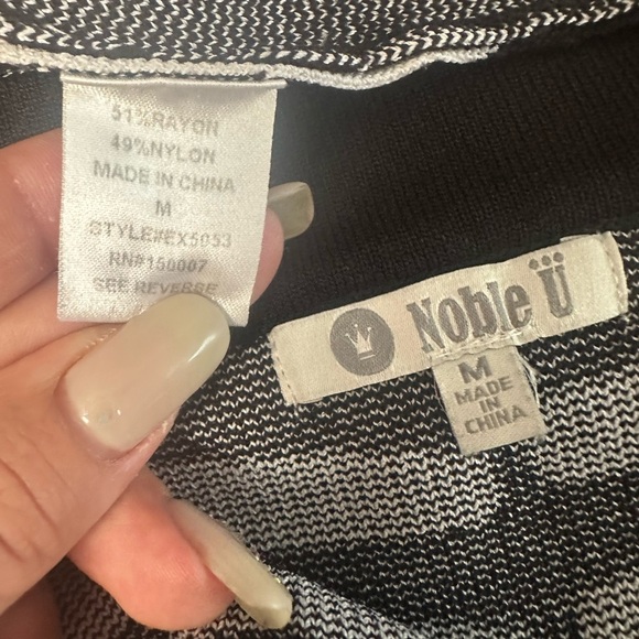 Black and White Zebra Print Skirt - Picture 5 of 5